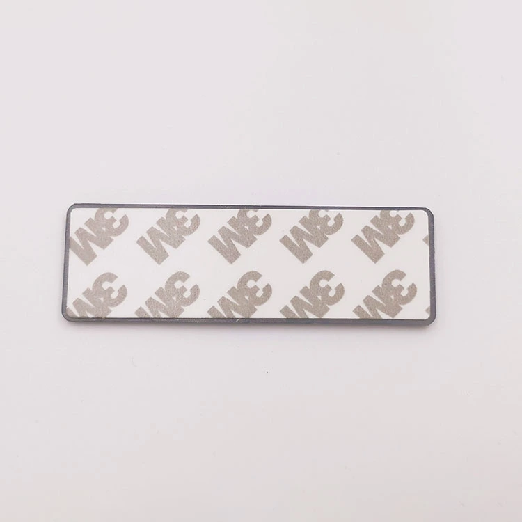 Logotipo em relevo 3D de plástico ABS