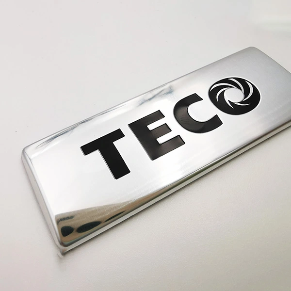 Placa de nome de metal do logotipo