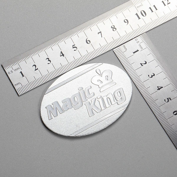 Adesivo de metal com logotipo