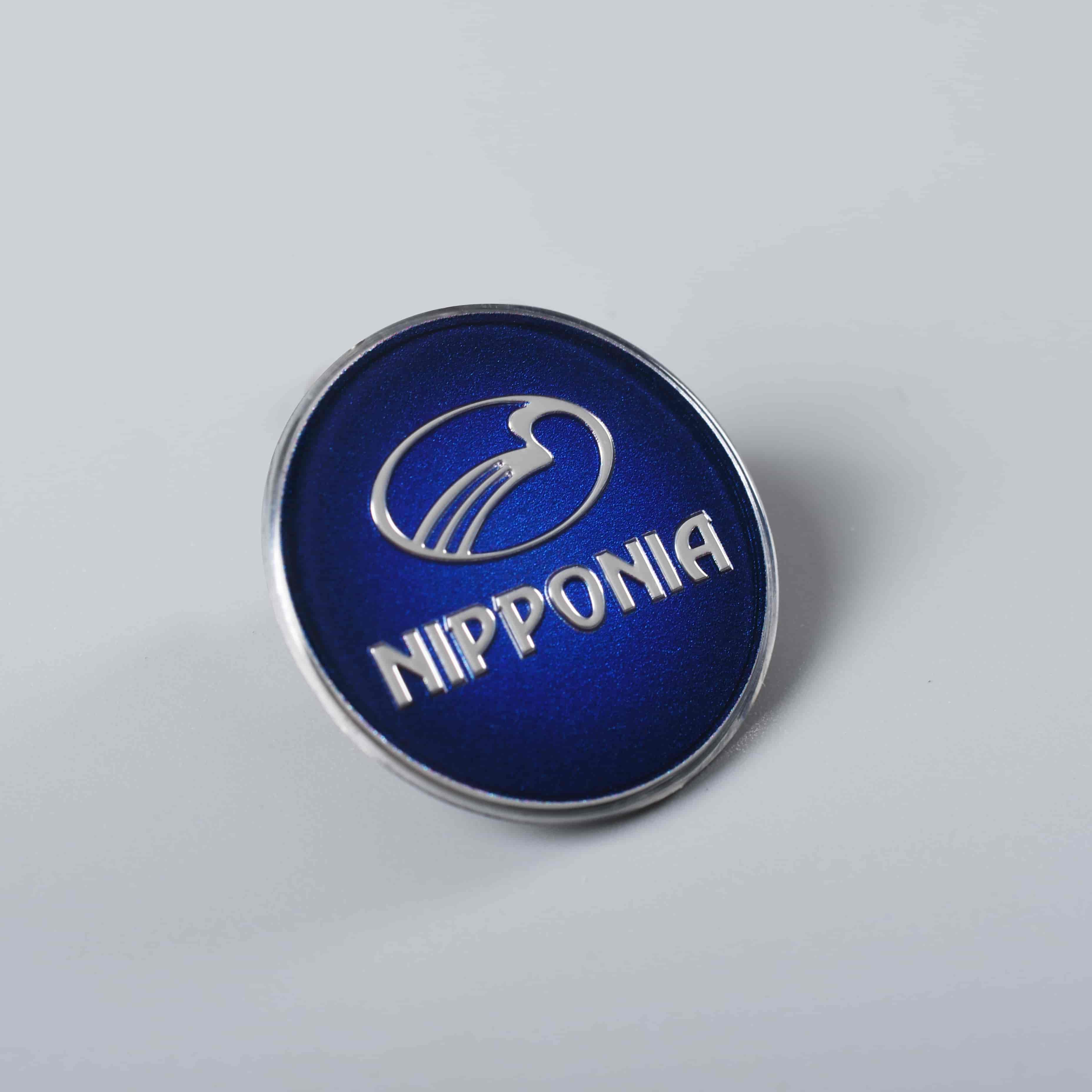 Emblema de plástico 3D com logotipo em relevo