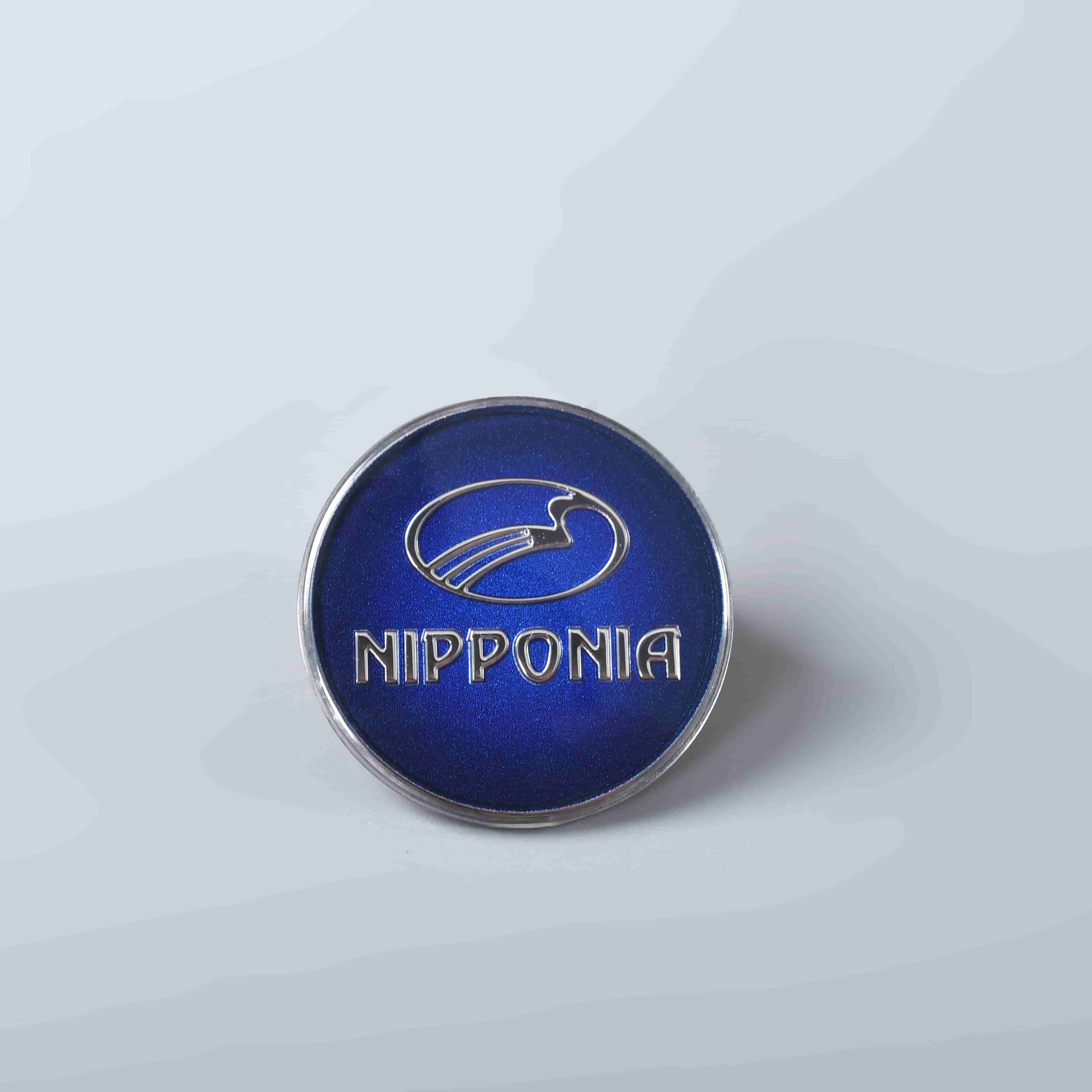 Emblema de plástico 3D com logotipo em relevo