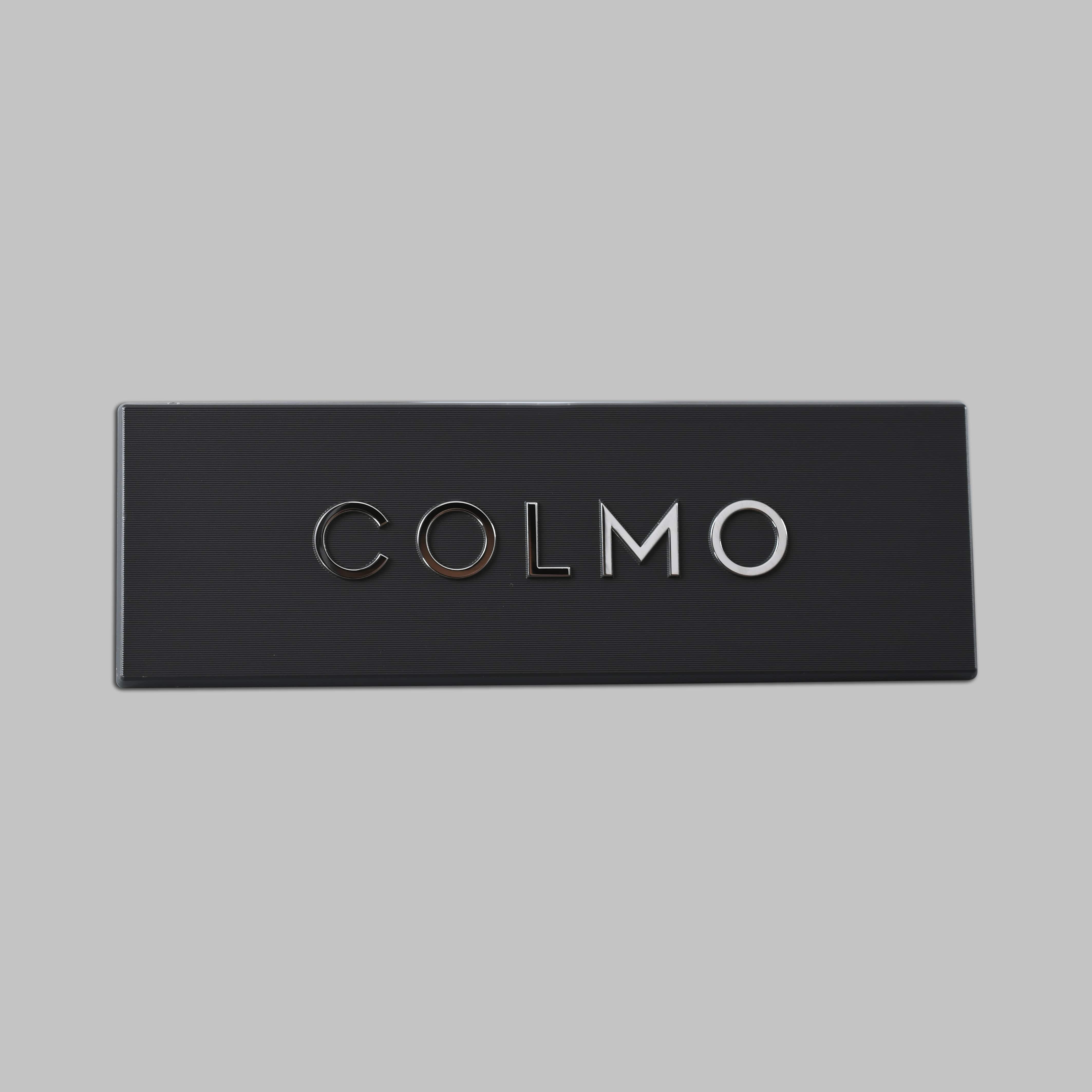 Logotipo de alumínio autoadesivo com corte de diamante