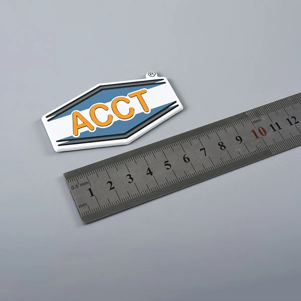 Logotipo metálico para embalagens premium