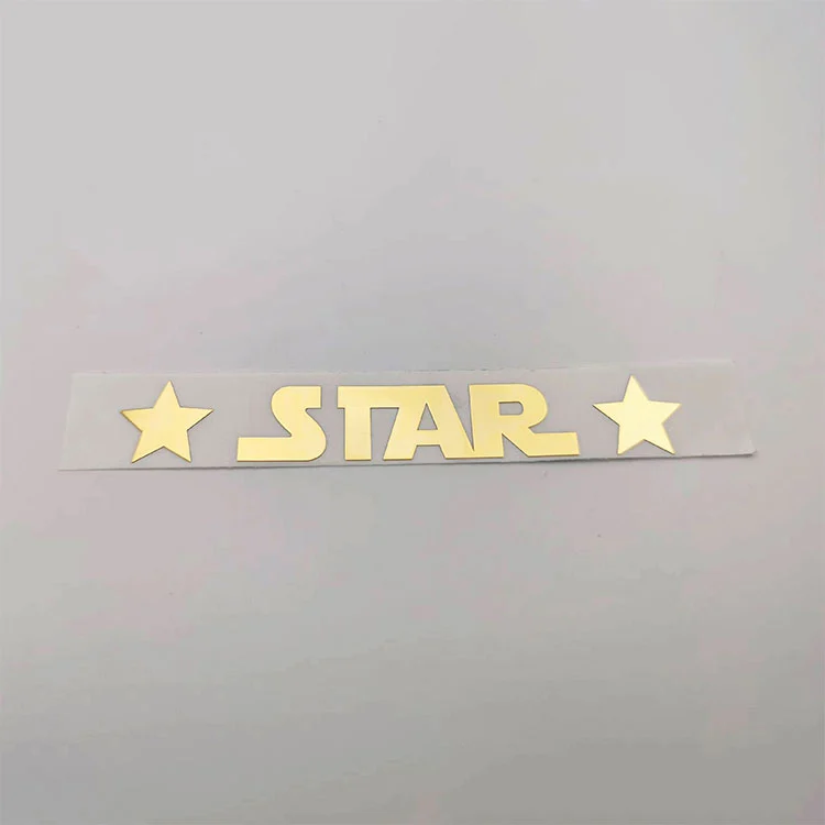 LOGO METAL SRICKER DO GOLD CROMO